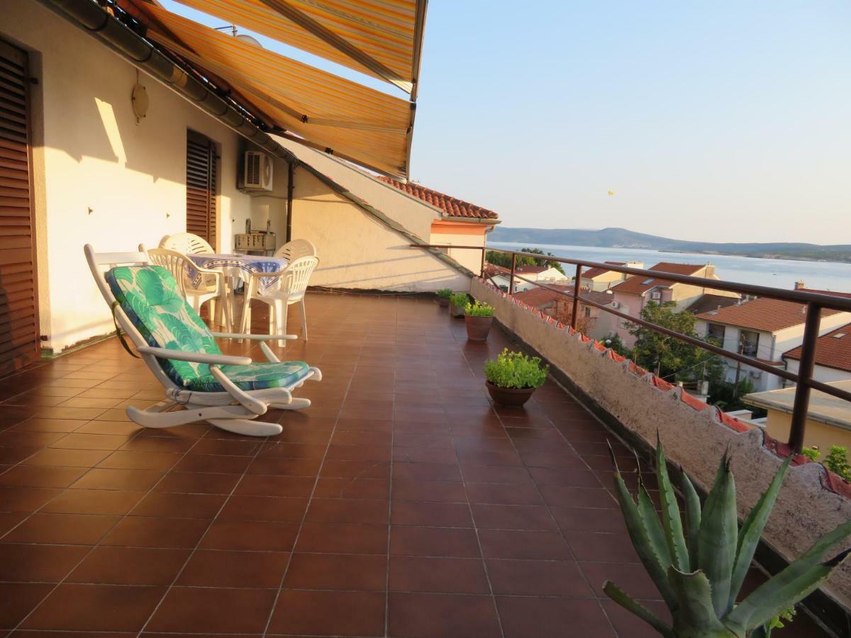 King Tomislav Apartments Crikvenica Exteriör bild