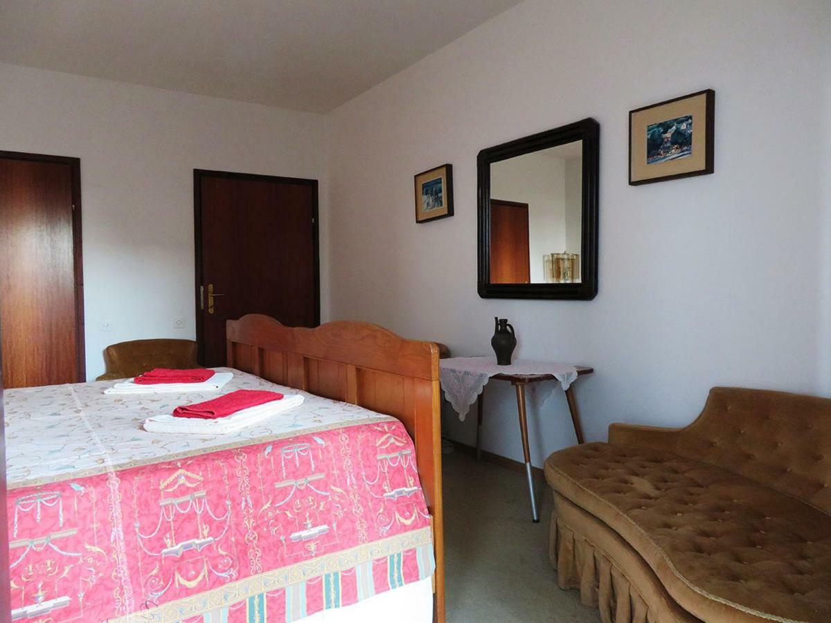 King Tomislav Apartments Crikvenica Exteriör bild