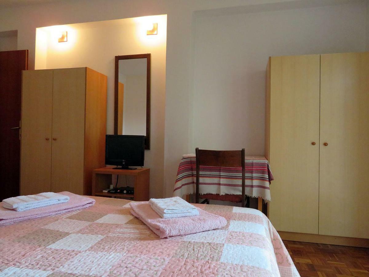 King Tomislav Apartments Crikvenica Exteriör bild
