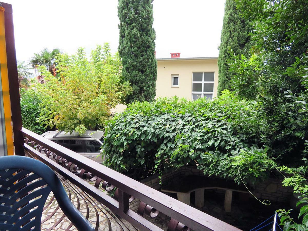 King Tomislav Apartments Crikvenica Exteriör bild